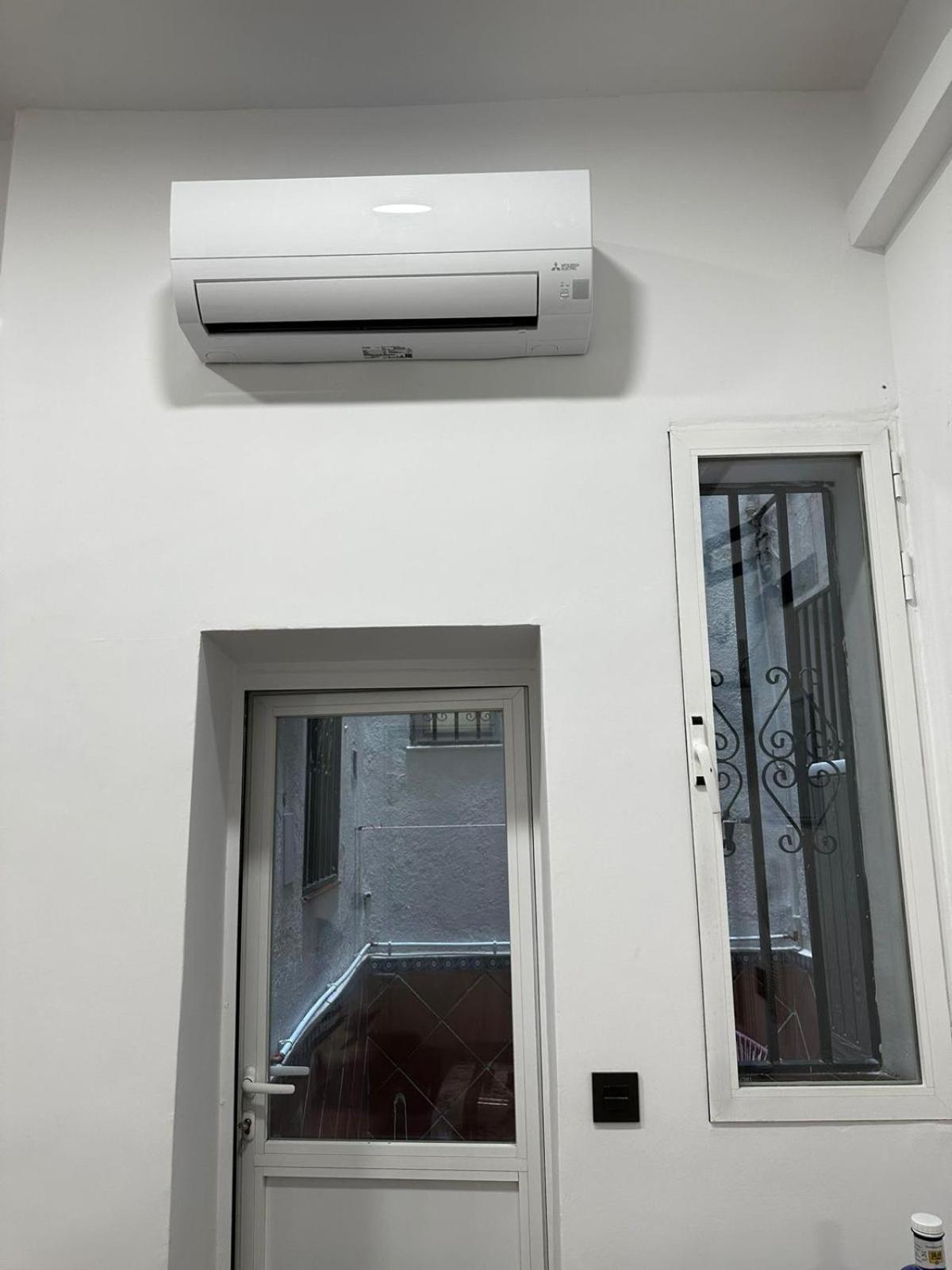 Love Fuencarral Apartment Madrid Ngoại thất bức ảnh